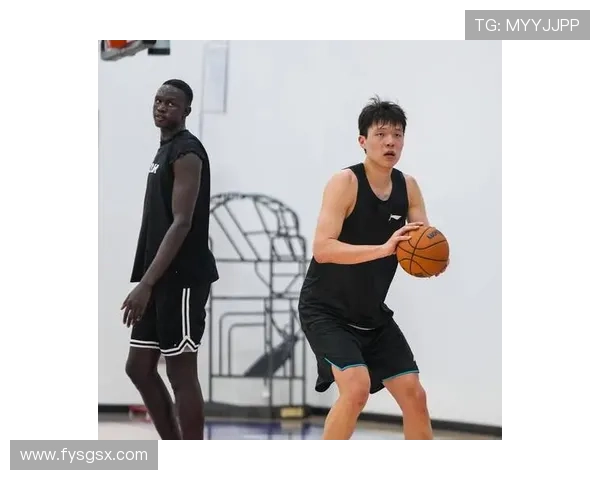 媒体人杨瀚森展现亮眼表现但仍需总结提升继续努力奋斗 媒体人杨瀚森展现亮眼表现但仍需总结提升继续努力奋斗