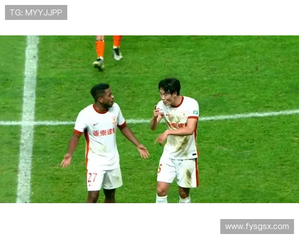 河南对阵亚泰首发曝光 4名外援同场竞技 18岁安智诚迎首秀 河南对阵亚泰首发曝光 4名外援同场竞技 18岁安智诚迎首秀